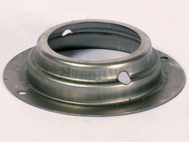 Cover of sealing segments of the crusher
